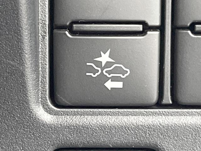 ヴォクシー ＺＳ　煌ＩＩ　両側電動ドア　後席モニター　バックカメラ　衝突被害軽減システム　ドラレコ　コーナーセンサー　スマートキー　ＬＥＤヘッド　ビルトインＥＴＣ　クルコン　純正１６インチアルミ　オートハイビーム（7枚目）