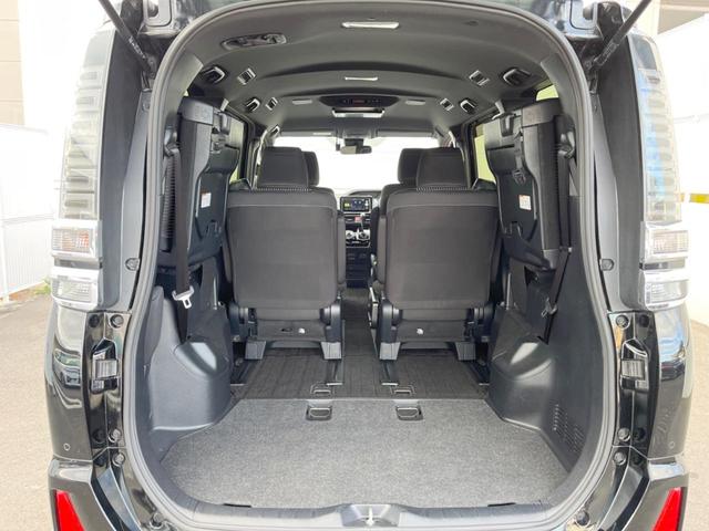 ヴォクシー ＺＳ　煌ＩＩ　両側電動ドア　後席モニター　バックカメラ　衝突被害軽減システム　ドラレコ　コーナーセンサー　スマートキー　ＬＥＤヘッド　ビルトインＥＴＣ　クルコン　純正１６インチアルミ　オートハイビーム（11枚目）