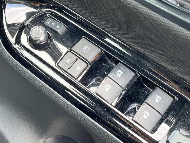 ヴォクシー ＺＳ　煌ＩＩ　両側電動ドア　後席モニター　バックカメラ　衝突被害軽減システム　ドラレコ　コーナーセンサー　スマートキー　ＬＥＤヘッド　ビルトインＥＴＣ　クルコン　純正１６インチアルミ　オートハイビーム（46枚目）