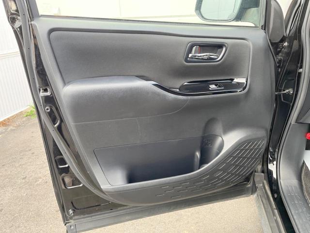 ヴォクシー ＺＳ　煌ＩＩ　両側電動ドア　後席モニター　バックカメラ　衝突被害軽減システム　ドラレコ　コーナーセンサー　スマートキー　ＬＥＤヘッド　ビルトインＥＴＣ　クルコン　純正１６インチアルミ　オートハイビーム（57枚目）