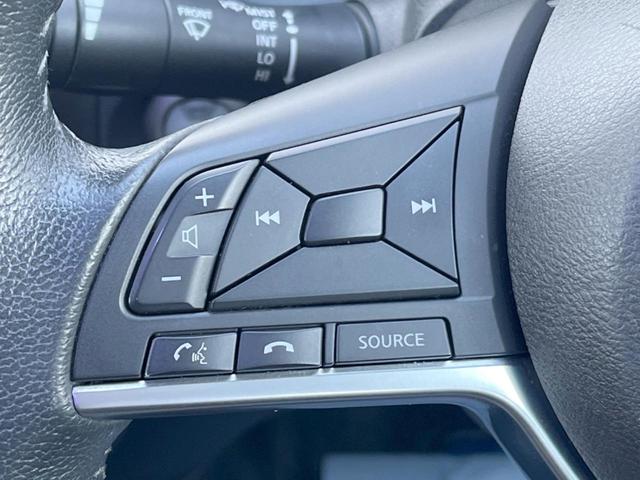 ノート ｅ－パワー　メダリスト　純正ＳＤナビ　全周囲カメラ　衝突被害軽減システム　ハーフレザーシート　ドラレコ　コーナーセンサー　スマートキー　ＬＥＤヘッド　ＥＴＣ　純正１５インチアルミ　車線逸脱警報　オートライト　オートエアコン（28枚目）