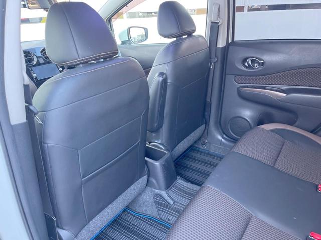 ノート ｅ－パワー　メダリスト　純正ＳＤナビ　全周囲カメラ　衝突被害軽減システム　ハーフレザーシート　ドラレコ　コーナーセンサー　スマートキー　ＬＥＤヘッド　ＥＴＣ　純正１５インチアルミ　車線逸脱警報　オートライト　オートエアコン（42枚目）