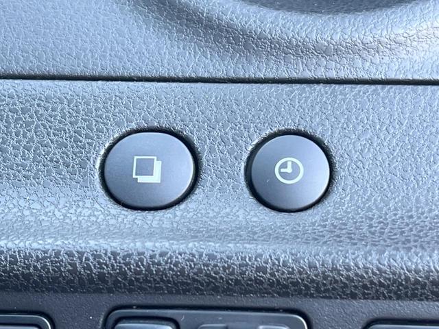 ノート ｅ－パワー　メダリスト　純正ＳＤナビ　全周囲カメラ　衝突被害軽減システム　ハーフレザーシート　ドラレコ　コーナーセンサー　スマートキー　ＬＥＤヘッド　ＥＴＣ　純正１５インチアルミ　車線逸脱警報　オートライト　オートエアコン（45枚目）