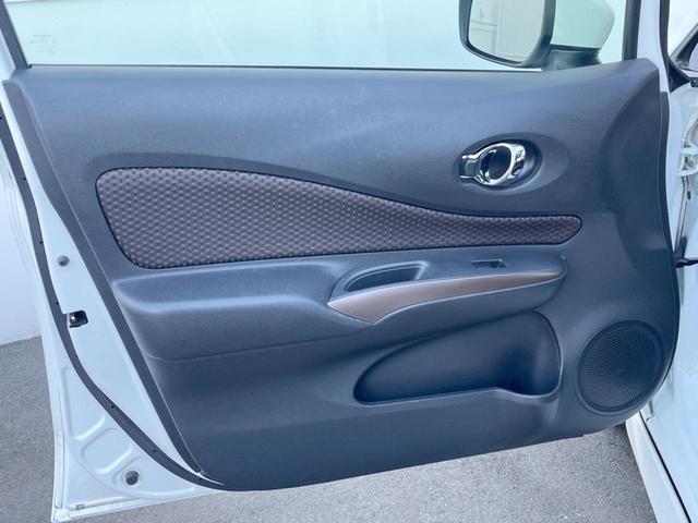 ノート ｅ－パワー　メダリスト　純正ＳＤナビ　全周囲カメラ　衝突被害軽減システム　ハーフレザーシート　ドラレコ　コーナーセンサー　スマートキー　ＬＥＤヘッド　ＥＴＣ　純正１５インチアルミ　車線逸脱警報　オートライト　オートエアコン（53枚目）