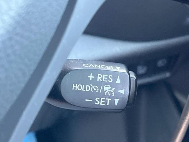 C-HR G LEDエディション フルエアロ 純正9インチナビ 衝突被害軽減システム レーダークルーズ ハーフレザーシート ドラレコ コーナーセンサー スマートキー LEDヘッド バックカメラ ビルトインETC 純正18インチアルミ(6枚目)