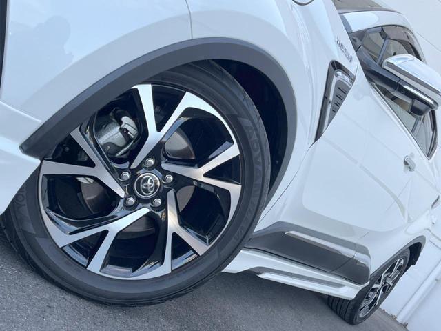 C-HR G LEDエディション フルエアロ 純正9インチナビ 衝突被害軽減システム レーダークルーズ ハーフレザーシート ドラレコ コーナーセンサー スマートキー LEDヘッド バックカメラ ビルトインETC 純正18インチアルミ(13枚目)