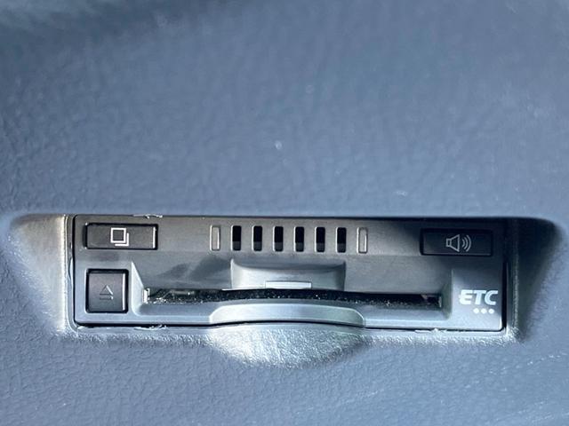 C-HR G LEDエディション フルエアロ 純正9インチナビ 衝突被害軽減システム レーダークルーズ ハーフレザーシート ドラレコ コーナーセンサー スマートキー LEDヘッド バックカメラ ビルトインETC 純正18インチアルミ(33枚目)