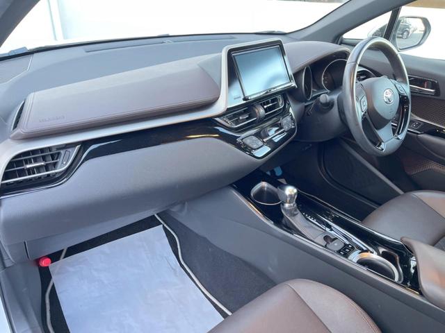 C-HR G LEDエディション フルエアロ 純正9インチナビ 衝突被害軽減システム レーダークルーズ ハーフレザーシート ドラレコ コーナーセンサー スマートキー LEDヘッド バックカメラ ビルトインETC 純正18インチアルミ(44枚目)