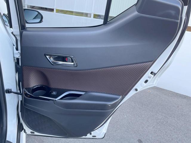 C-HR G LEDエディション フルエアロ 純正9インチナビ 衝突被害軽減システム レーダークルーズ ハーフレザーシート ドラレコ コーナーセンサー スマートキー LEDヘッド バックカメラ ビルトインETC 純正18インチアルミ(52枚目)