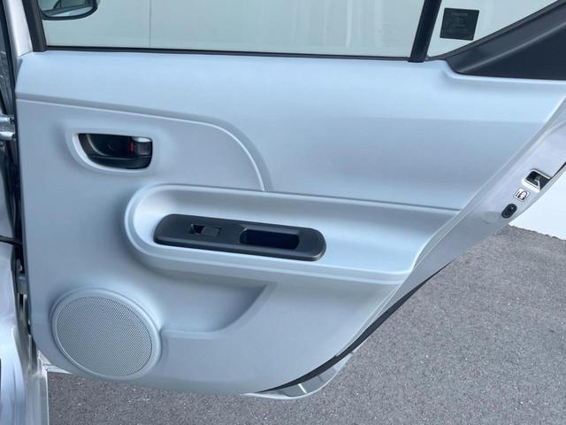 アクア S 純正SDナビ バックカメラ スマートキー ETC オートライト オートエアコン Bluetooth CD DVD再生 フルセグ(41枚目)