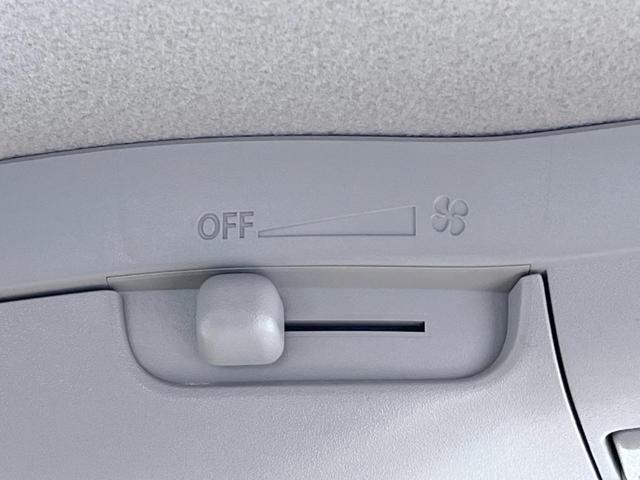 スペーシア ハイブリッドＸ　両側電動ドア　ＳＤナビ　衝突被害軽減システム　シートヒーター　ドラレコ　コーナーセンサー　スマートキー　ＥＴＣ　オートハイビーム　車線逸脱警報　オートライト　オートエアコン　Ｂｌｕｅｔｏｏｔｈ　ＣＤ（68枚目）