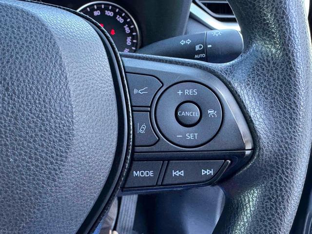 ＲＡＶ４ Ｘ　バックカメラ　オートクルーズコントロール　レーンアシスト　衝突被害軽減システム　ナビ　オートマチックハイビーム　オートライト　ＬＥＤヘッドランプ　スマートキー　電動格納ミラー　ＣＶＴ　盗難防止システム（8枚目）