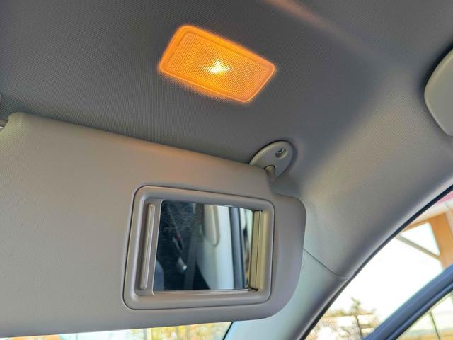 ＲＡＶ４ Ｘ　バックカメラ　オートクルーズコントロール　レーンアシスト　衝突被害軽減システム　ナビ　オートマチックハイビーム　オートライト　ＬＥＤヘッドランプ　スマートキー　電動格納ミラー　ＣＶＴ　盗難防止システム（41枚目）