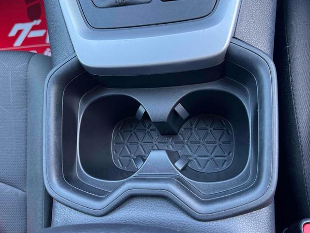 ＲＡＶ４ Ｘ　バックカメラ　オートクルーズコントロール　レーンアシスト　衝突被害軽減システム　ナビ　オートマチックハイビーム　オートライト　ＬＥＤヘッドランプ　スマートキー　電動格納ミラー　ＣＶＴ　盗難防止システム（45枚目）