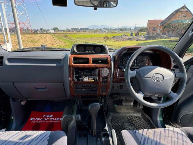 ランドクルーザープラド TX 4WD ドライブレコーダー アルミホイール 電動格納ミラー AT CD USB 3列シート フルフラット ABS エアコン パワーステアリング パワーウィンドウ(2枚目)