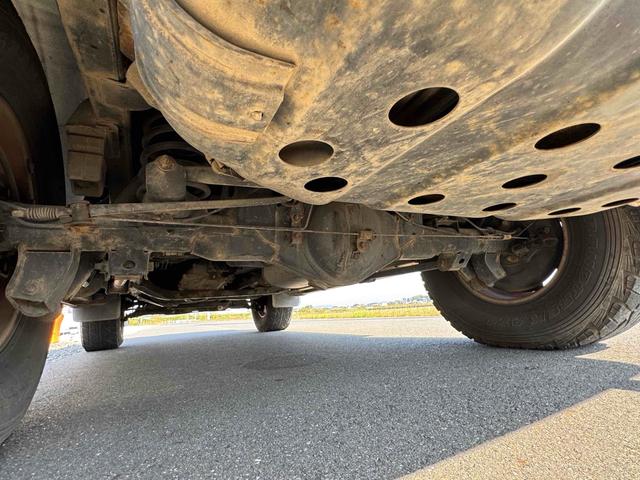 ランドクルーザープラド TX 4WD ドライブレコーダー アルミホイール 電動格納ミラー AT CD USB 3列シート フルフラット ABS エアコン パワーステアリング パワーウィンドウ(27枚目)