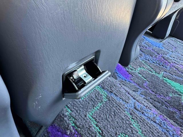 ランドクルーザープラド TX 4WD ドライブレコーダー アルミホイール 電動格納ミラー AT CD USB 3列シート フルフラット ABS エアコン パワーステアリング パワーウィンドウ(34枚目)