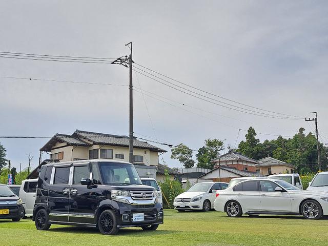 Ｎ－ＢＯＸカスタム Ｇ・ターボＬパッケージ　ＥＴＣ　バックカメラ　両側電動スライドドア　ナビ　ＴＶ　オートクルーズコントロール　オートライト　ＨＩＤ　スマートキー　アイドリングストップ　電動格納ミラー　ベンチシート　ＣＶＴ　盗難防止システム（42枚目）