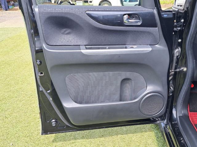 Ｎ－ＢＯＸカスタム Ｇ・ターボＬパッケージ　ＥＴＣ　バックカメラ　両側電動スライドドア　ナビ　ＴＶ　オートクルーズコントロール　オートライト　ＨＩＤ　スマートキー　アイドリングストップ　電動格納ミラー　ベンチシート　ＣＶＴ　盗難防止システム（62枚目）