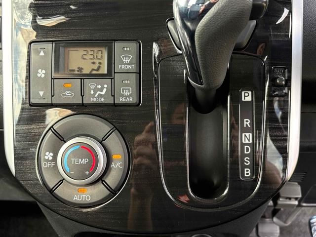 タント カスタムＸ　トップエディションＳＡ　ドライブレコーダー　ＥＴＣ　バックカメラ　両側スライド・片側電動　ナビ　ＴＶ　衝突被害軽減システム　ＬＥＤヘッドランプ　スマートキー　アイドリングストップ　電動格納ミラー　ベンチシート　ＣＶＴ（9枚目）