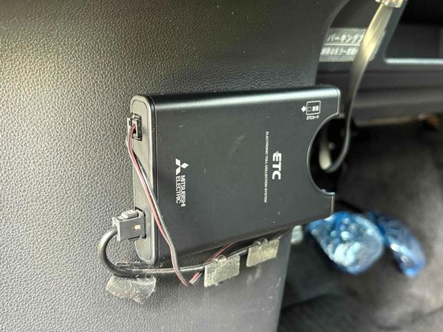 タント カスタムＸ　トップエディションＳＡ　ドライブレコーダー　ＥＴＣ　バックカメラ　両側スライド・片側電動　ナビ　ＴＶ　衝突被害軽減システム　ＬＥＤヘッドランプ　スマートキー　アイドリングストップ　電動格納ミラー　ベンチシート　ＣＶＴ（24枚目）