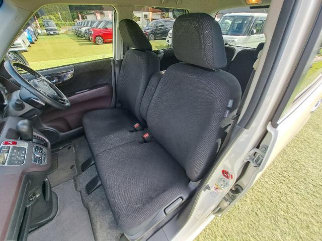 Ｎ－ＯＮＥ プレミアム　ツアラー・Ｌパッケージ　ＥＴＣ　バックカメラ　オートクルーズコントロール　オートライト　ＨＩＤ　スマートキー　アイドリングストップ　電動格納ミラー　ベンチシート　ＣＶＴ　盗難防止システム　ＡＢＳ　ＥＳＣ　ＣＤ　ＵＳＢ（77枚目）