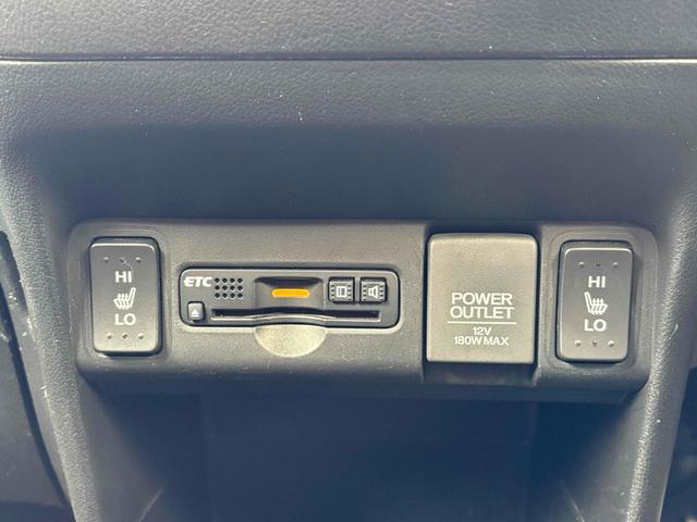 N-BOX G SSパッケージ ETC バックカメラ 両側スライド・片側電動 ナビ TV HID スマートキー アイドリングストップ 電動格納ミラー シートヒーター ベンチシート CVT 盗難防止システム ABS ESC CD(9枚目)