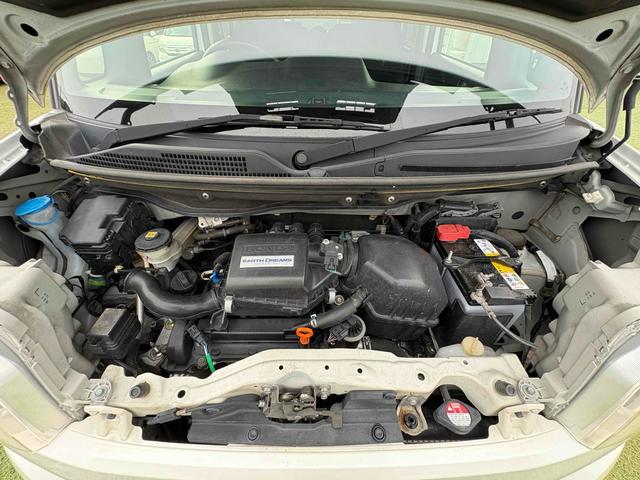 N-BOX G SSパッケージ ETC バックカメラ 両側スライド・片側電動 ナビ TV HID スマートキー アイドリングストップ 電動格納ミラー シートヒーター ベンチシート CVT 盗難防止システム ABS ESC CD(21枚目)