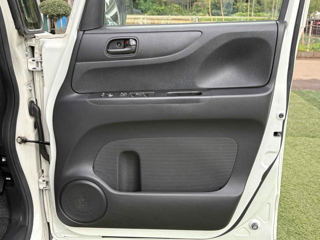 N-BOX G SSパッケージ ETC バックカメラ 両側スライド・片側電動 ナビ TV HID スマートキー アイドリングストップ 電動格納ミラー シートヒーター ベンチシート CVT 盗難防止システム ABS ESC CD(32枚目)