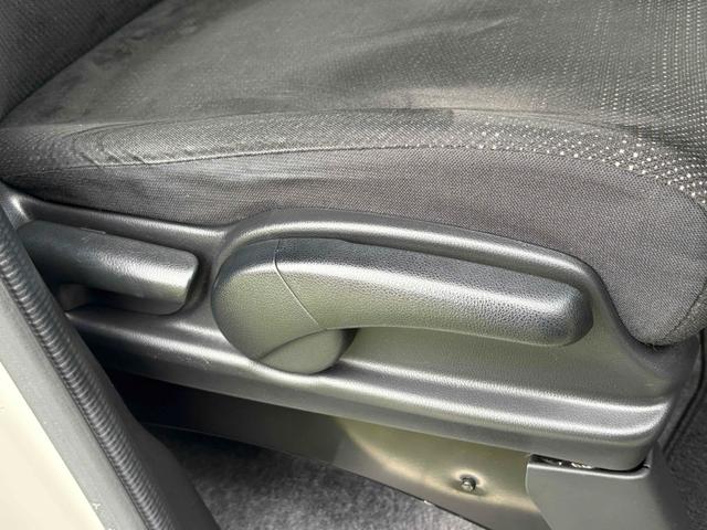 N-BOX G SSパッケージ ETC バックカメラ 両側スライド・片側電動 ナビ TV HID スマートキー アイドリングストップ 電動格納ミラー シートヒーター ベンチシート CVT 盗難防止システム ABS ESC CD(34枚目)