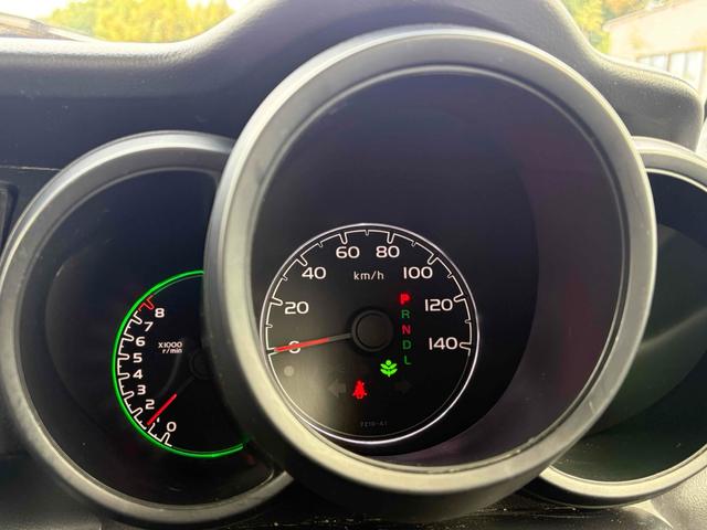 N-BOX G SSパッケージ ETC バックカメラ 両側スライド・片側電動 ナビ TV HID スマートキー アイドリングストップ 電動格納ミラー シートヒーター ベンチシート CVT 盗難防止システム ABS ESC CD(42枚目)