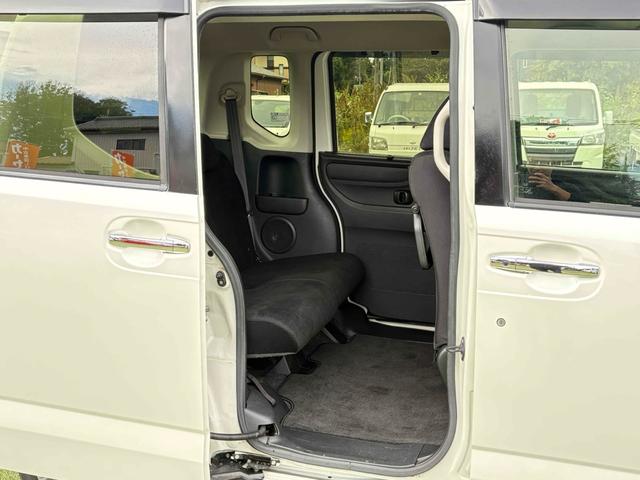 N-BOX G SSパッケージ ETC バックカメラ 両側スライド・片側電動 ナビ TV HID スマートキー アイドリングストップ 電動格納ミラー シートヒーター ベンチシート CVT 盗難防止システム ABS ESC CD(50枚目)