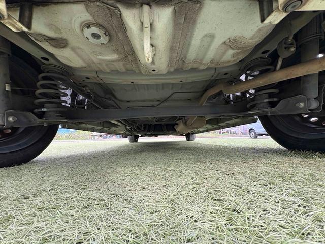 N-BOX G SSパッケージ ETC バックカメラ 両側スライド・片側電動 ナビ TV HID スマートキー アイドリングストップ 電動格納ミラー シートヒーター ベンチシート CVT 盗難防止システム ABS ESC CD(67枚目)