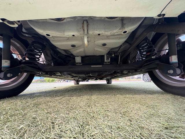 タント カスタムX ETC 両側スライド・片側電動 クリアランスソナー HID スマートキー アイドリングストップ 電動格納ミラー ベンチシート CVT 盗難防止システム ABS CD アルミホイール(57枚目)