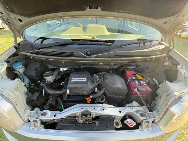 N-BOX C バックカメラ 両側スライドドア ナビ TV スマートキー アイドリングストップ 電動格納ミラー ベンチシート CVT 盗難防止システム ABS ESC チップアップシート 衝突安全ボディ エアコン(22枚目)