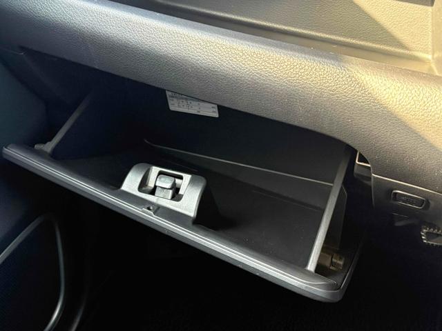 ワゴンRスティングレー X バックカメラ ナビ TV 衝突被害軽減システム オートライト HID スマートキー アイドリングストップ 電動格納ミラー シートヒーター ベンチシート CVT 盗難防止システム ABS ESC CD(41枚目)