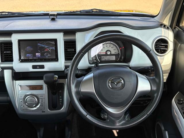 フレアクロスオーバー ＸＴ　ワンオーナー　ＥＴＣ　バックカメラ　ナビ　ＴＶ　衝突被害軽減システム　オートライト　ＨＩＤ　スマートキー　アイドリングストップ　電動格納ミラー　シートヒーター　ベンチシート　ＣＶＴ　ＡＢＳ　ＥＳＣ（4枚目）