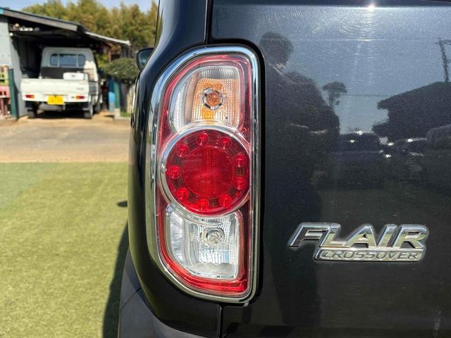 フレアクロスオーバー ＸＴ　ワンオーナー　ＥＴＣ　バックカメラ　ナビ　ＴＶ　衝突被害軽減システム　オートライト　ＨＩＤ　スマートキー　アイドリングストップ　電動格納ミラー　シートヒーター　ベンチシート　ＣＶＴ　ＡＢＳ　ＥＳＣ（80枚目）