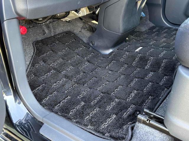 スペーシアカスタム ＴＳ　ワンオーナー　両側電動スライドドア　ナビ　ＴＶ　オートライト　ＨＩＤ　スマートキー　アイドリングストップ　電動格納ミラー　ベンチシート　ＣＶＴ　盗難防止システム　ＡＢＳ　ＣＤ　ＤＶＤ再生　ＵＳＢ（26枚目）