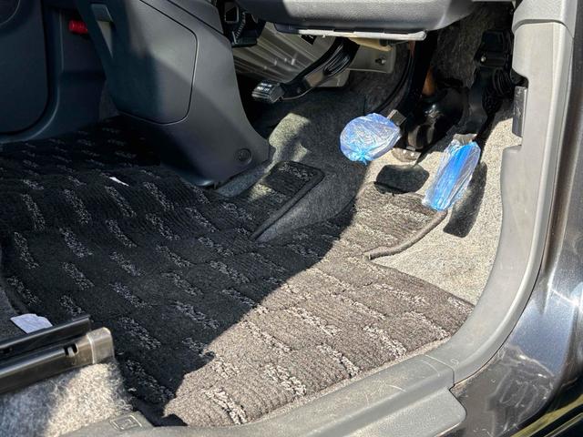 スペーシアカスタム ＴＳ　ワンオーナー　両側電動スライドドア　ナビ　ＴＶ　オートライト　ＨＩＤ　スマートキー　アイドリングストップ　電動格納ミラー　ベンチシート　ＣＶＴ　盗難防止システム　ＡＢＳ　ＣＤ　ＤＶＤ再生　ＵＳＢ（39枚目）