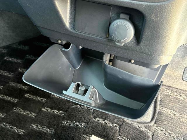 スペーシアカスタム ＴＳ　ワンオーナー　両側電動スライドドア　ナビ　ＴＶ　オートライト　ＨＩＤ　スマートキー　アイドリングストップ　電動格納ミラー　ベンチシート　ＣＶＴ　盗難防止システム　ＡＢＳ　ＣＤ　ＤＶＤ再生　ＵＳＢ（40枚目）