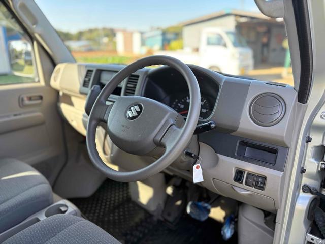エブリイ PC 4WD AT 両側スライドドア キーレスエントリー 盗難防止システム エアコン パワーステアリング パワーウィンドウ 運転席エアバッグ 助手席エアバッグ(10枚目)