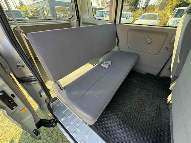 エブリイ PC 4WD AT 両側スライドドア キーレスエントリー 盗難防止システム エアコン パワーステアリング パワーウィンドウ 運転席エアバッグ 助手席エアバッグ(39枚目)