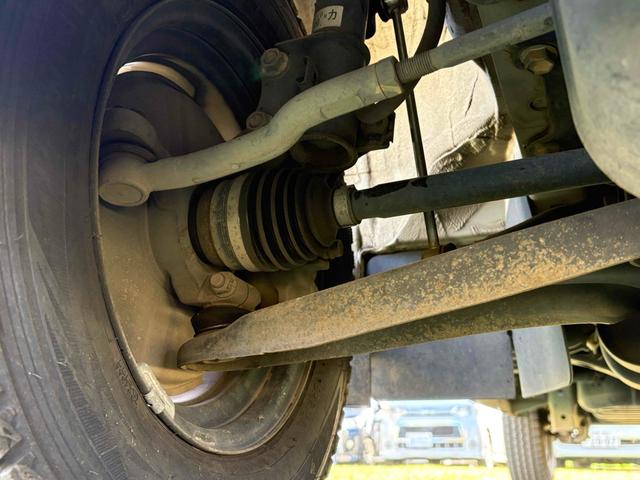 エブリイ PC 4WD AT 両側スライドドア キーレスエントリー 盗難防止システム エアコン パワーステアリング パワーウィンドウ 運転席エアバッグ 助手席エアバッグ(69枚目)