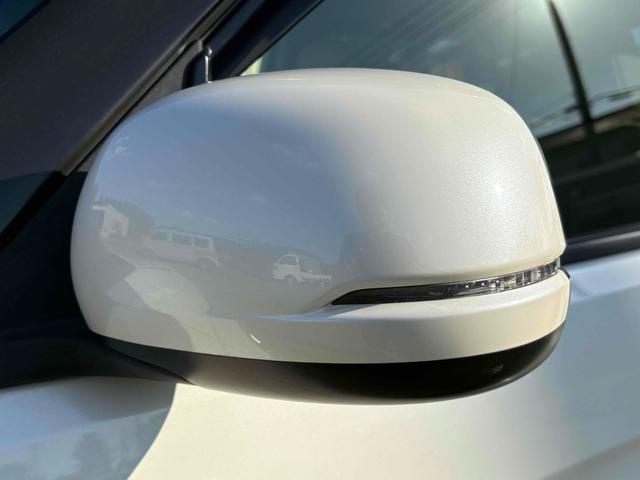 N-ONE ツアラー・Lパッケージ ETC バックカメラ オートクルーズコントロール オートライト HID スマートキー アイドリングストップ 電動格納ミラー ベンチシート CVT 盗難防止システム ABS ESC CD USB(30枚目)