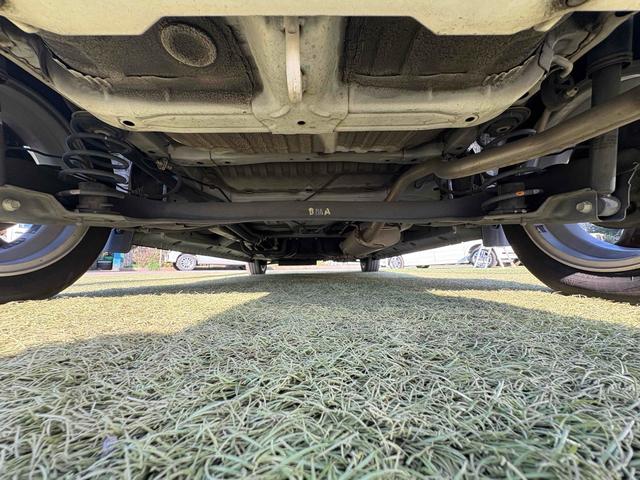 N-ONE ツアラー・Lパッケージ ETC バックカメラ オートクルーズコントロール オートライト HID スマートキー アイドリングストップ 電動格納ミラー ベンチシート CVT 盗難防止システム ABS ESC CD USB(66枚目)