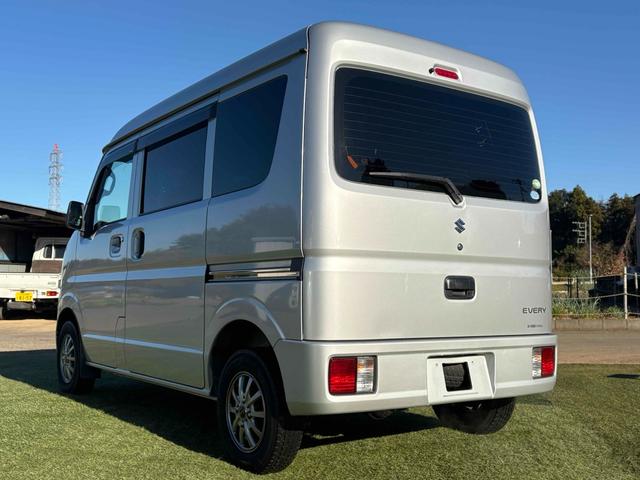 エブリイ ＰＡ　ＥＴＣ　両側スライドドア　ナビ　ＴＶ　キーレスエントリー　ＡＴ　ＣＤ　ＵＳＢ　ミュージックプレイヤー接続可　Ｂｌｕｅｔｏｏｔｈ　アルミホイール　衝突安全ボディ　エアコン　パワーステアリング（18枚目）