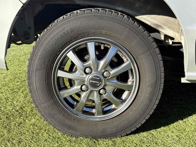 エブリイ ＰＡ　ＥＴＣ　両側スライドドア　ナビ　ＴＶ　キーレスエントリー　ＡＴ　ＣＤ　ＵＳＢ　ミュージックプレイヤー接続可　Ｂｌｕｅｔｏｏｔｈ　アルミホイール　衝突安全ボディ　エアコン　パワーステアリング（22枚目）