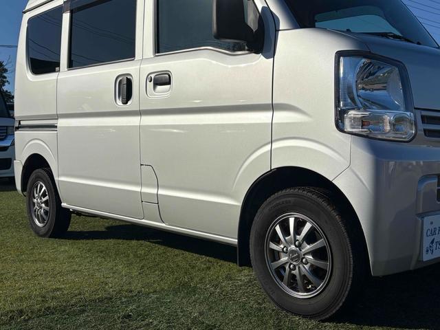 エブリイ ＰＡ　ＥＴＣ　両側スライドドア　ナビ　ＴＶ　キーレスエントリー　ＡＴ　ＣＤ　ＵＳＢ　ミュージックプレイヤー接続可　Ｂｌｕｅｔｏｏｔｈ　アルミホイール　衝突安全ボディ　エアコン　パワーステアリング（26枚目）