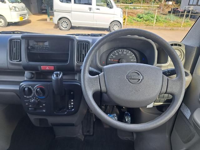 NV100クリッパーバン DX GLパッケージ AT ETC 両側スライドドア エアコン パワーステアリング パワーウィンドウ 運転席エアバッグ(4枚目)